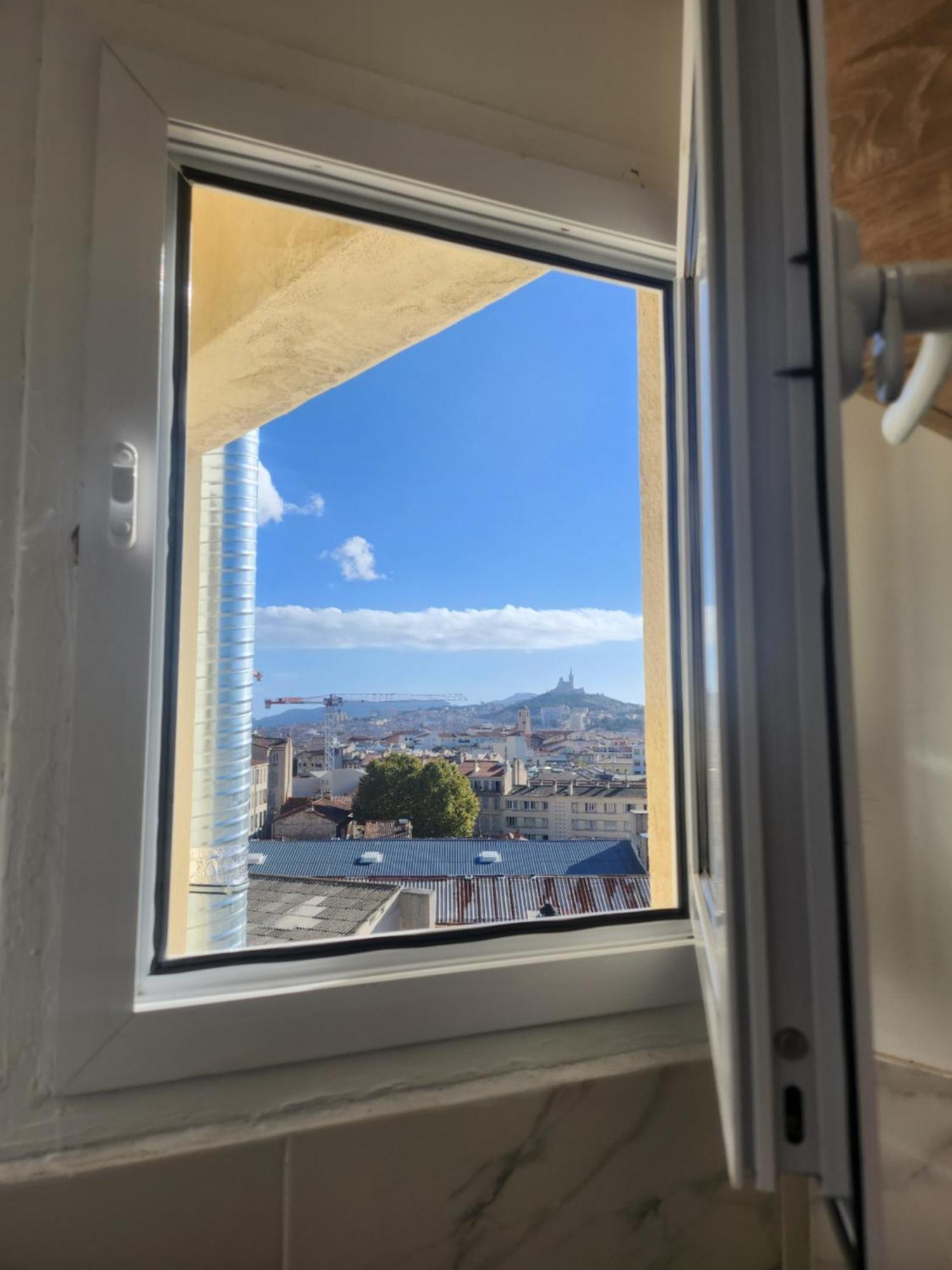 Sublime 2 Pieces Vue Incroyable Mer Et Tout Les Monuments De Marsiglia Esterno foto